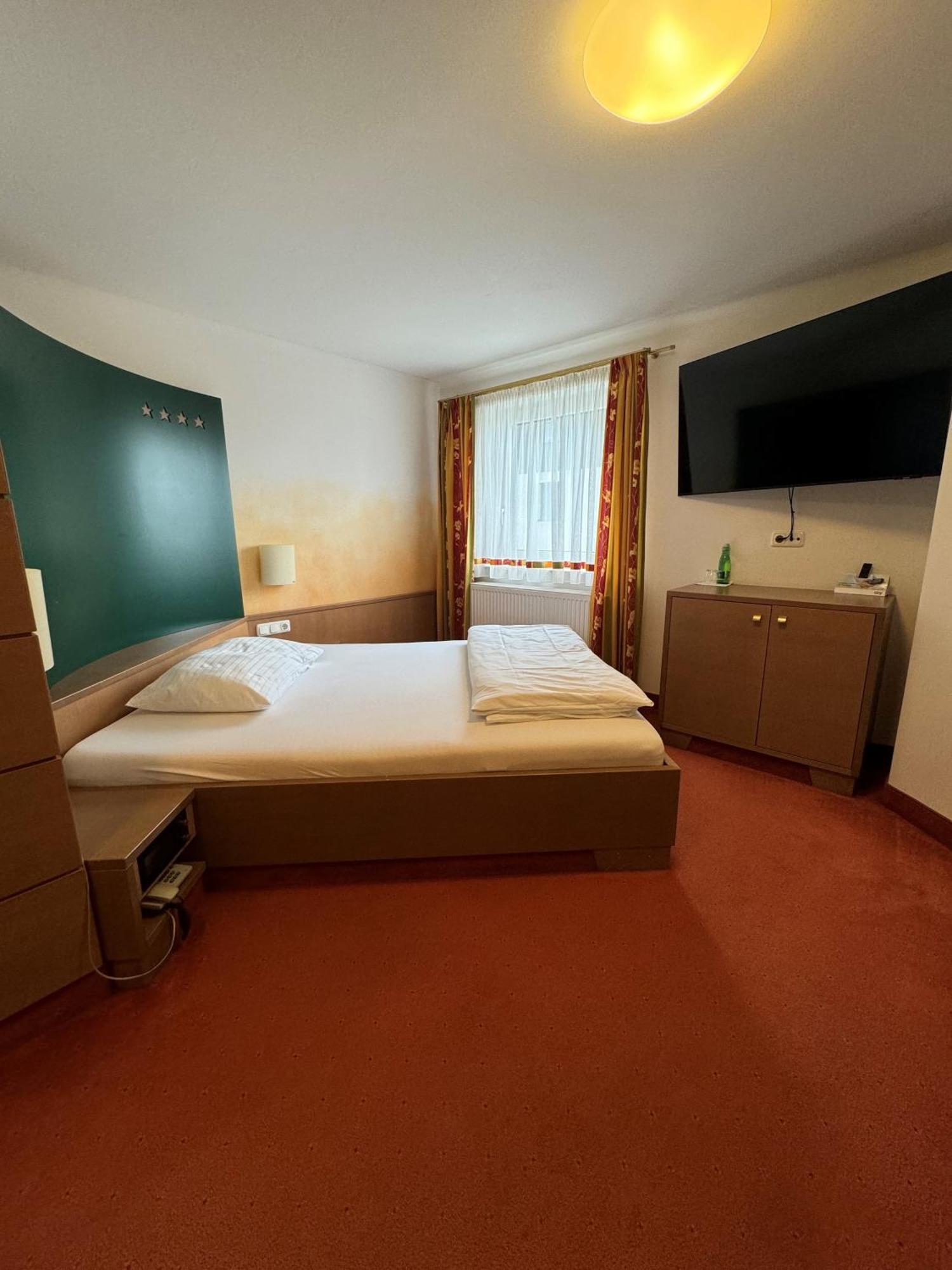 1A Landhotel Schicklberg เครมสมุนส์เตอร์ ภายนอก รูปภาพ